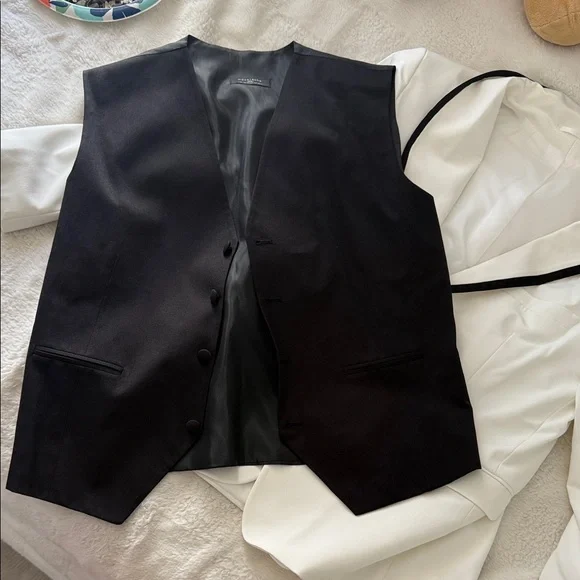 Kids White Blazer with Black Trim - Picture 5 of 8